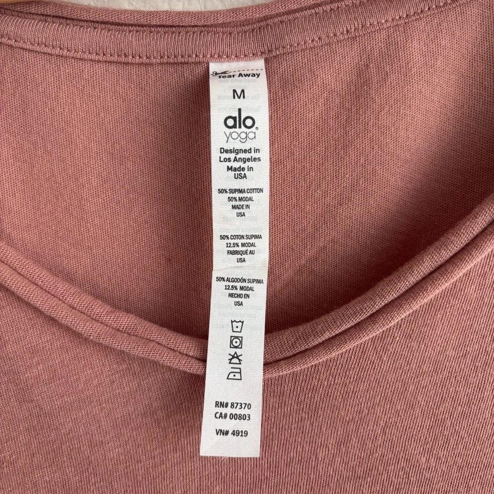 ALO Yoga Rosewater Playa Tee Mauve Short Sleeve Modal Supima Cotton Blend Top M